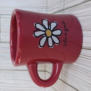 Life is good mug. Daisy. Dark pink.